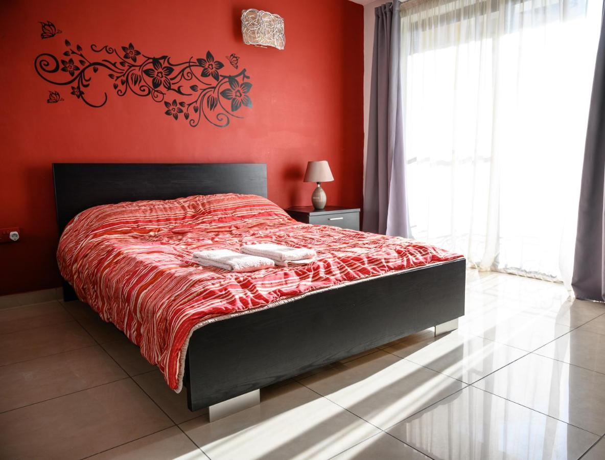 Daffodil Apartment San Pawl il-Baħar Kültér fotó